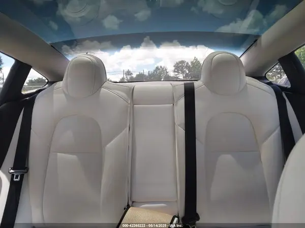 5YJ3E1EB2MF990302 2021 TESLA MODEL 3 - Image 8