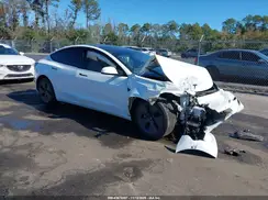 5YJ3E1EB2NF101368 2022 TESLA MODEL 3