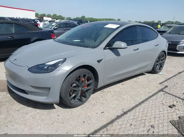 5YJ3E1EB2NF115416 2022 TESLA MODEL 3 - Image 2