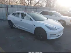 5YJ3E1EB2NF115643 2022 TESLA MODEL 3