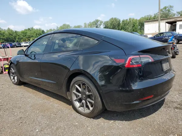 5YJ3E1EB2NF118378 2022 TESLA MODEL 3 - Image 2