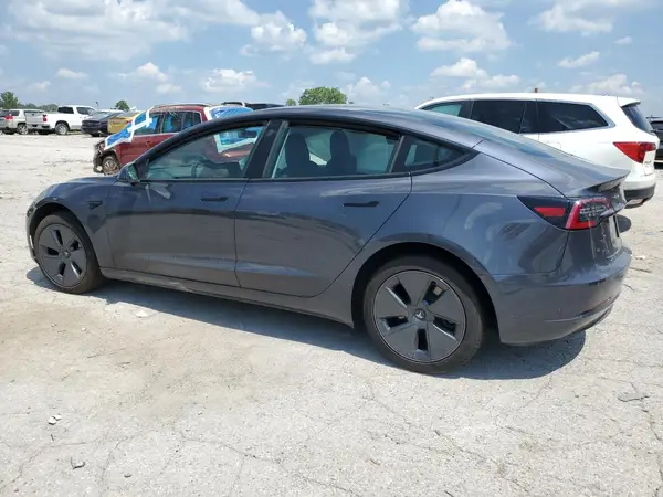 5YJ3E1EB2NF120325 2022 TESLA MODEL 3 - Image 2