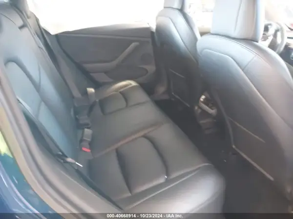 5YJ3E1EB2NF121801 2022 TESLA MODEL 3 - Image 8