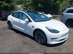 5YJ3E1EB2NF124472 2022 TESLA MODEL 3