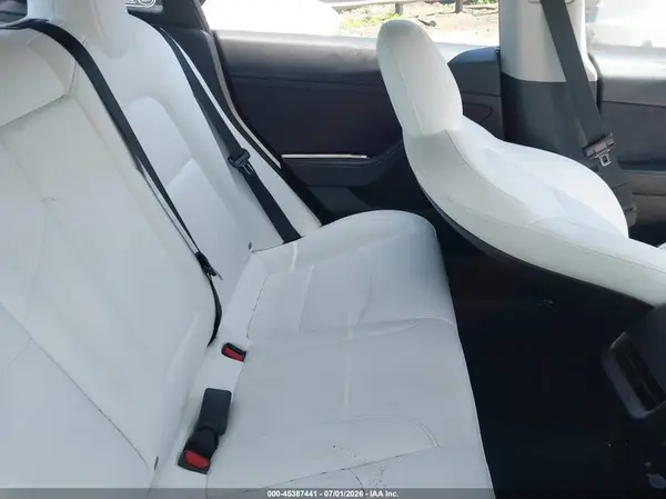 5YJ3E1EB2NF124472 2022 TESLA MODEL 3 - Image 8