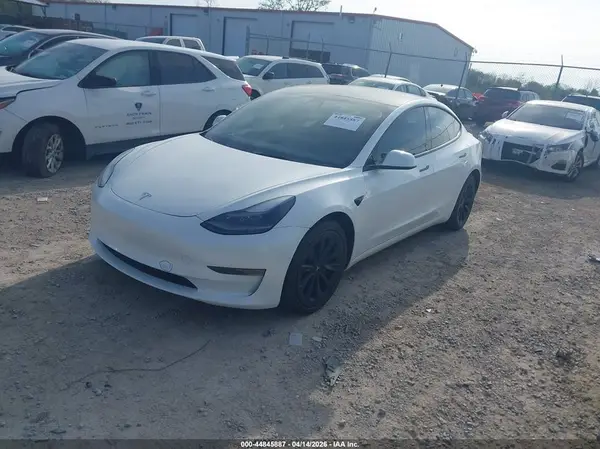 5YJ3E1EB2NF124567 2022 TESLA MODEL 3 - Image 2