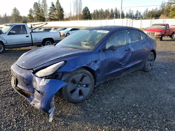 5YJ3E1EB2NF129526 2022 TESLA MODEL 3 - Image 1