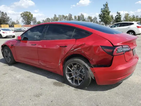 5YJ3E1EB2NF130840 2022 TESLA MODEL 3 - Image 2