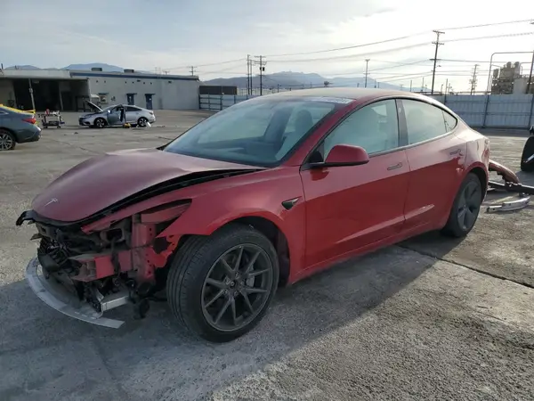 5YJ3E1EB2NF136427 2022 TESLA MODEL 3 - Image 1