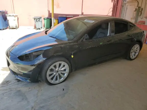 5YJ3E1EB2NF136637 2022 TESLA MODEL 3 - Image 1