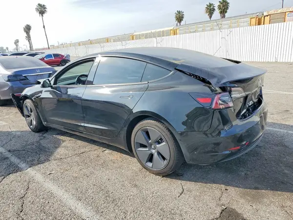 5YJ3E1EB2NF139070 2022 TESLA MODEL 3 - Image 2