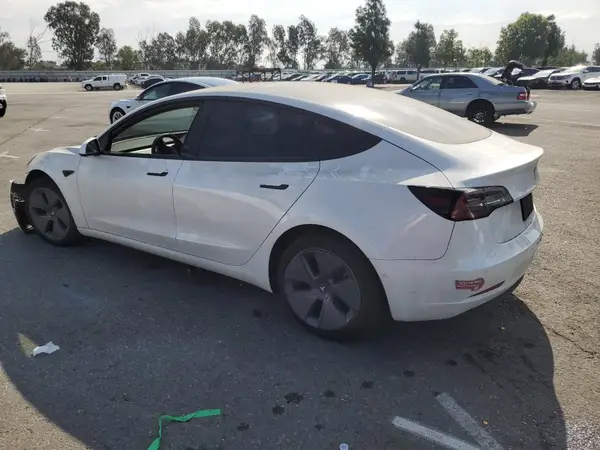 5YJ3E1EB2NF157908 2022 TESLA MODEL 3 - Image 2