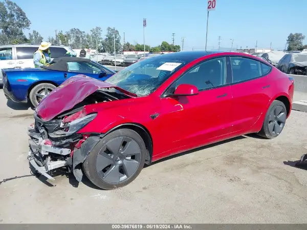 5YJ3E1EB2NF158587 2022 TESLA MODEL 3 - Image 2
