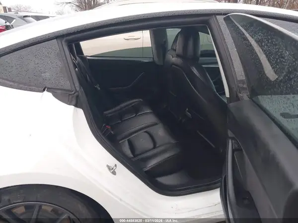 5YJ3E1EB2NF159142 2022 TESLA MODEL 3 - Image 8
