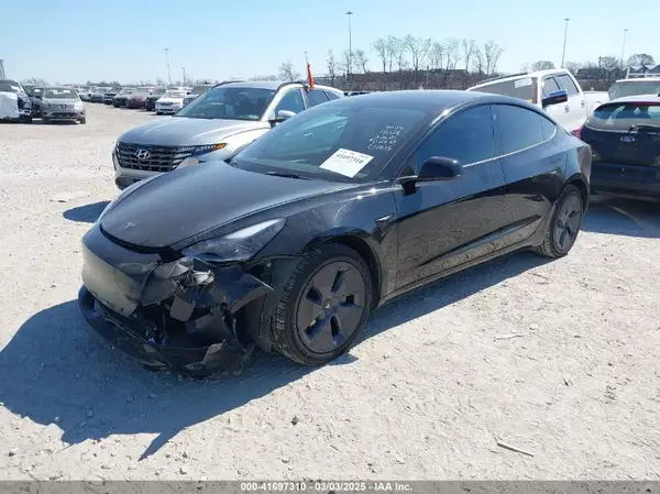 5YJ3E1EB2NF174028 2022 TESLA MODEL 3 - Image 2