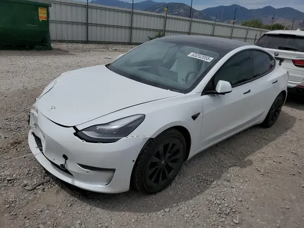 5YJ3E1EB2NF180895 2022 TESLA MODEL 3 - Image 1
