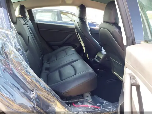 5YJ3E1EB2NF183893 2022 TESLA MODEL 3 - Image 8