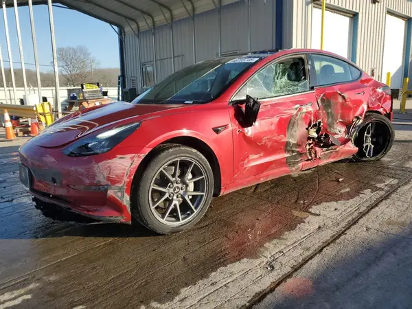 5YJ3E1EB2NF189127 2022 TESLA MODEL 3 - Image 1