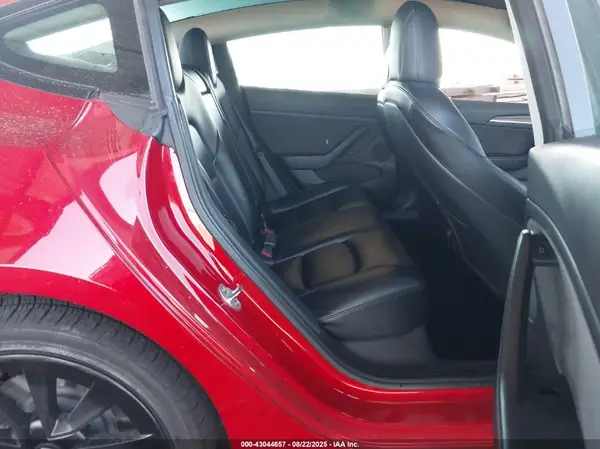 5YJ3E1EB2NF191671 2022 TESLA MODEL 3 - Image 8
