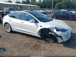 5YJ3E1EB2NF192979 2022 TESLA MODEL 3
