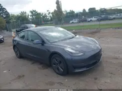 5YJ3E1EB2NF194392 2022 TESLA MODEL 3