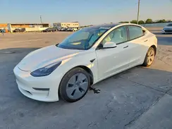 5YJ3E1EB2NF196725 2022 TESLA MODEL 3