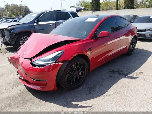 5YJ3E1EB2NF203687 2022 TESLA MODEL 3 - Image 2