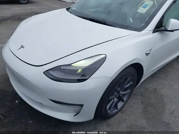 2022 TESLA MODEL 3 auction photo 6