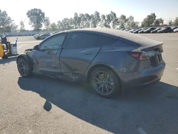 5YJ3E1EB2NF205441 2022 TESLA MODEL 3 - Image 2