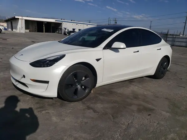 5YJ3E1EB2NF210008 2022 TESLA MODEL 3 - Image 1