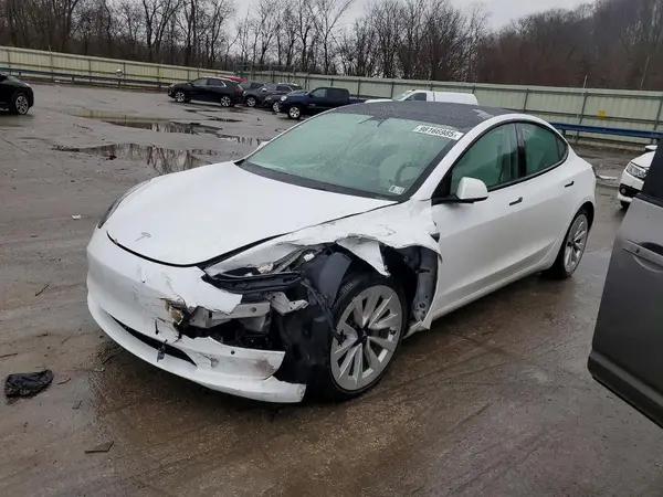 5YJ3E1EB2NF248368 2022 TESLA MODEL 3 - Image 1