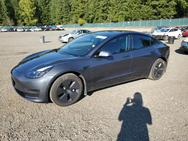 5YJ3E1EB2NF249987 2022 TESLA MODEL 3
