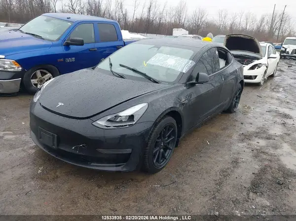 5YJ3E1EB2NF253344 2022 TESLA MODEL 3 - Image 2