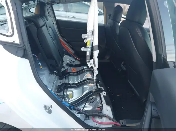 5YJ3E1EB2NF255806 2022 TESLA MODEL 3 - Image 8