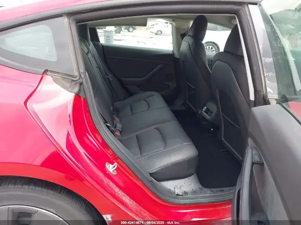 5YJ3E1EB2NF267213 2022 TESLA MODEL 3 - Image 8