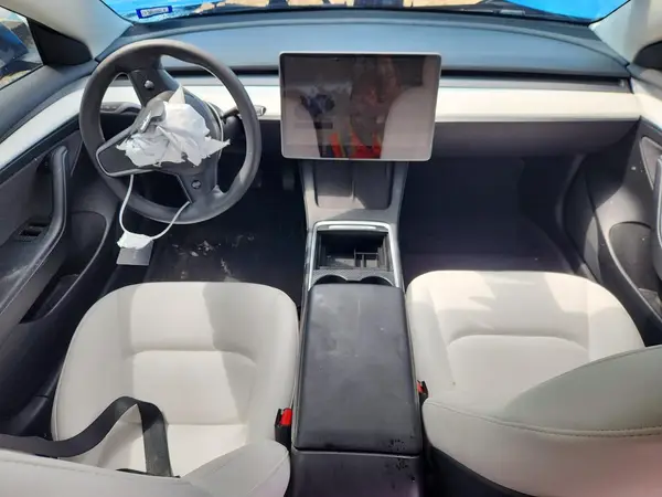 5YJ3E1EB2NF269656 2022 TESLA MODEL 3 - Image 8