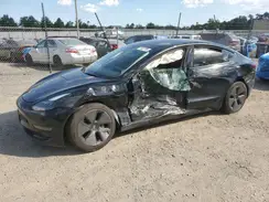 5YJ3E1EB2NF271908 2022 TESLA MODEL 3