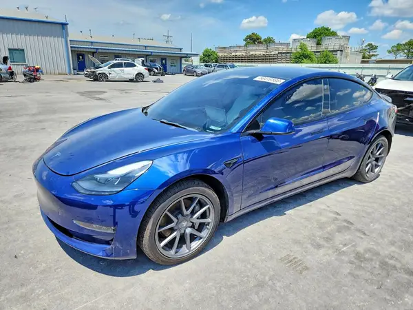 5YJ3E1EB2NF278700 2022 TESLA MODEL 3 - Image 1