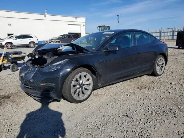 5YJ3E1EB2NF305183 2022 TESLA MODEL 3 - Image 1