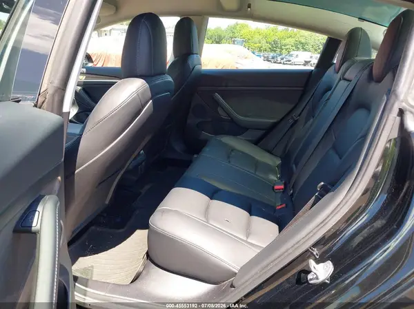5YJ3E1EB2NF322758 2022 TESLA MODEL 3 - Image 8