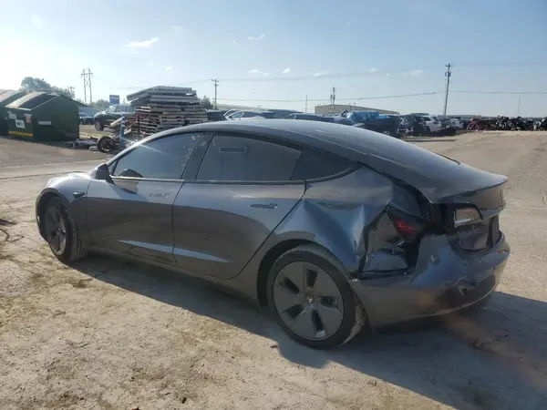 5YJ3E1EB2NF349166 2022 TESLA MODEL 3 - Image 2