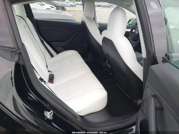 5YJ3E1EB2NF351211 2022 TESLA MODEL 3 - Image 8