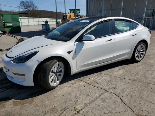 5YJ3E1EB2NF359955 2022 TESLA MODEL 3 - Image 1