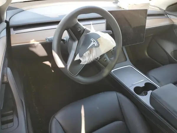 5YJ3E1EB2NF359955 2022 TESLA MODEL 3 - Image 8