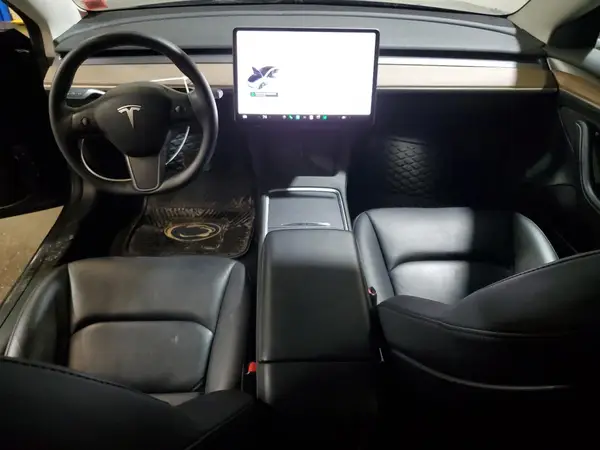5YJ3E1EB2PF388844 2023 TESLA MODEL 3 - Image 8