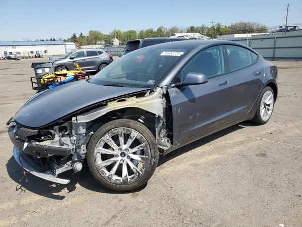 5YJ3E1EB2PF389041 2023 TESLA MODEL 3 - Image 1
