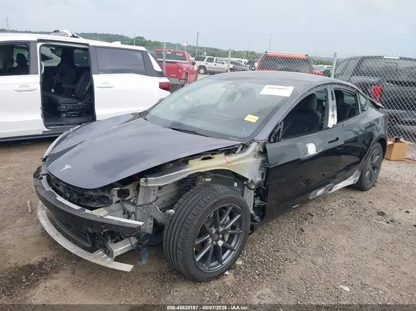5YJ3E1EB2PF389170 2023 TESLA MODEL 3 - Image 2