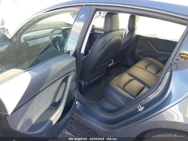 5YJ3E1EB2PF389542 2023 TESLA MODEL 3 - Image 8