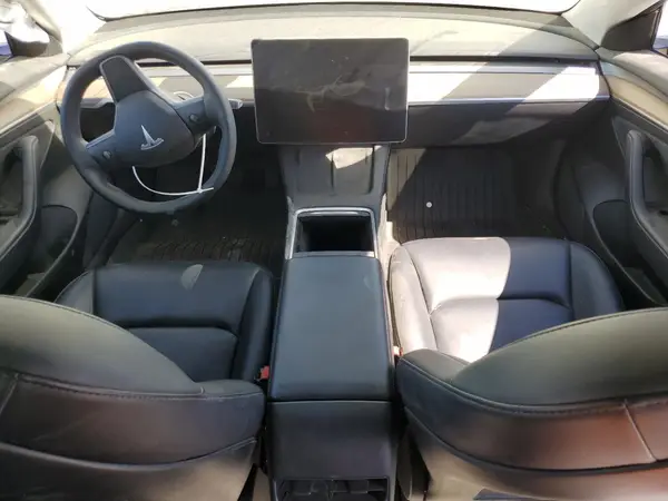5YJ3E1EB2PF392697 2023 TESLA MODEL 3 - Image 8