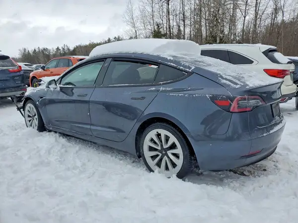 5YJ3E1EB2PF416769 2023 TESLA MODEL 3 - Image 2